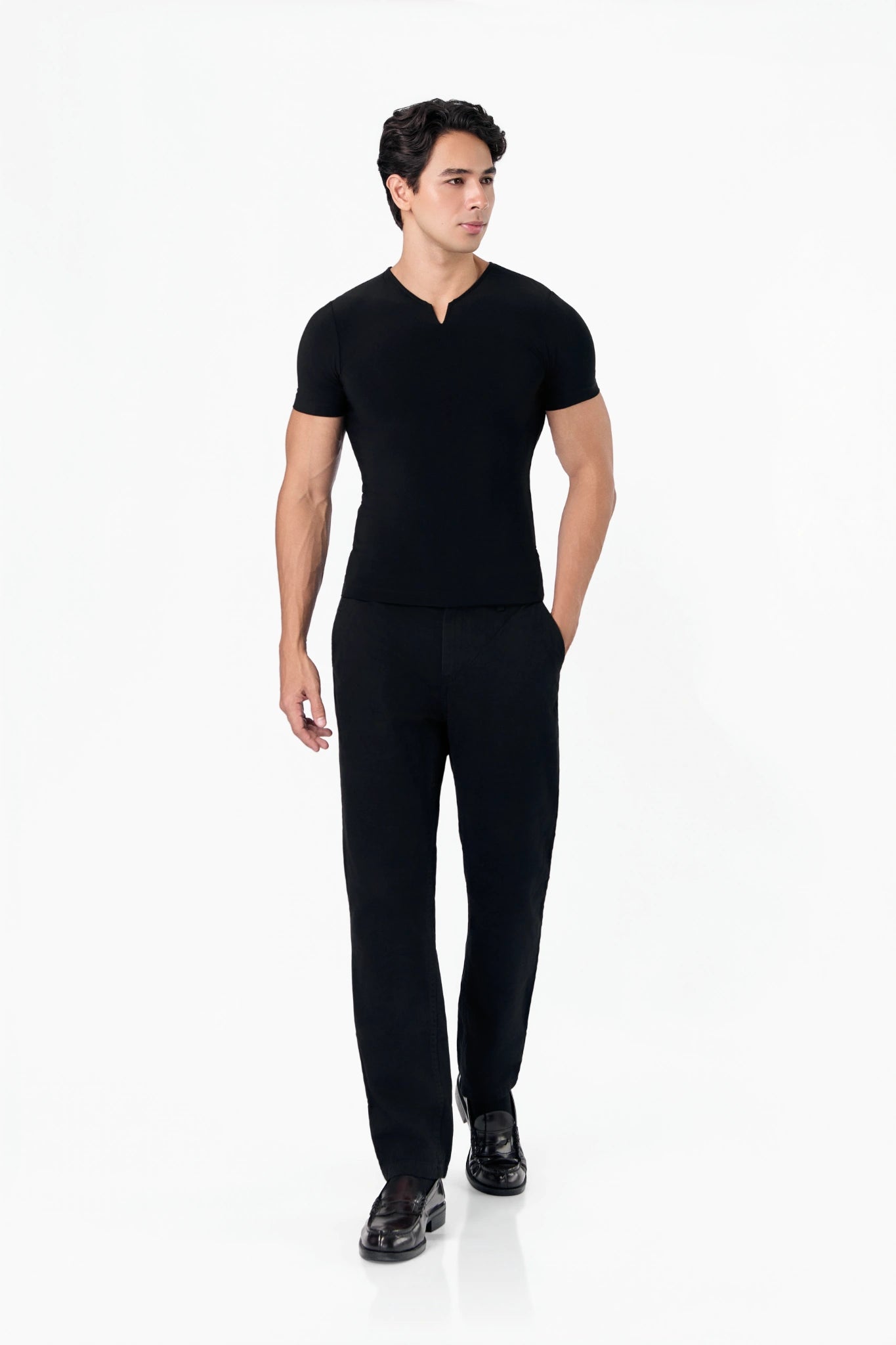 Noir Series V metal neckline