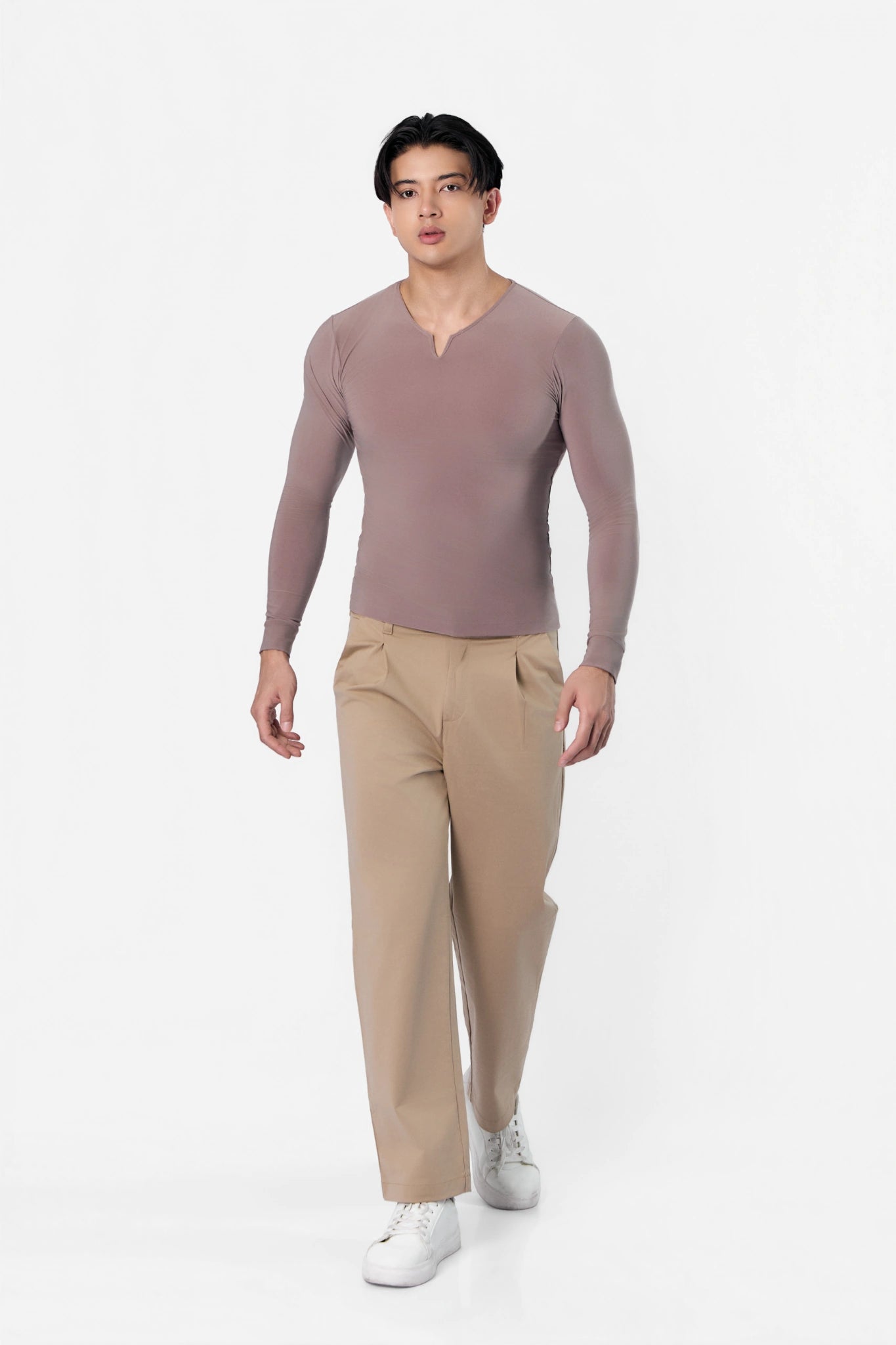 Premium Series V metal neckline